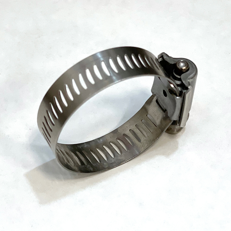 Hose clamp36010J Custom Marine Inc.